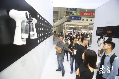第六屆深圳國際工業(yè)設計大展 AI機器人、無人機與智能穿戴引領(lǐng)軟件開發(fā)新潮流